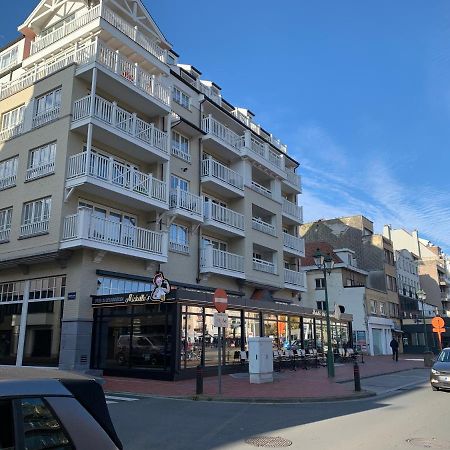 Mainstreet Knokke Apartment Bagian luar foto