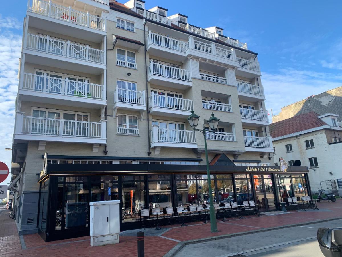 Mainstreet Knokke Apartment Bagian luar foto